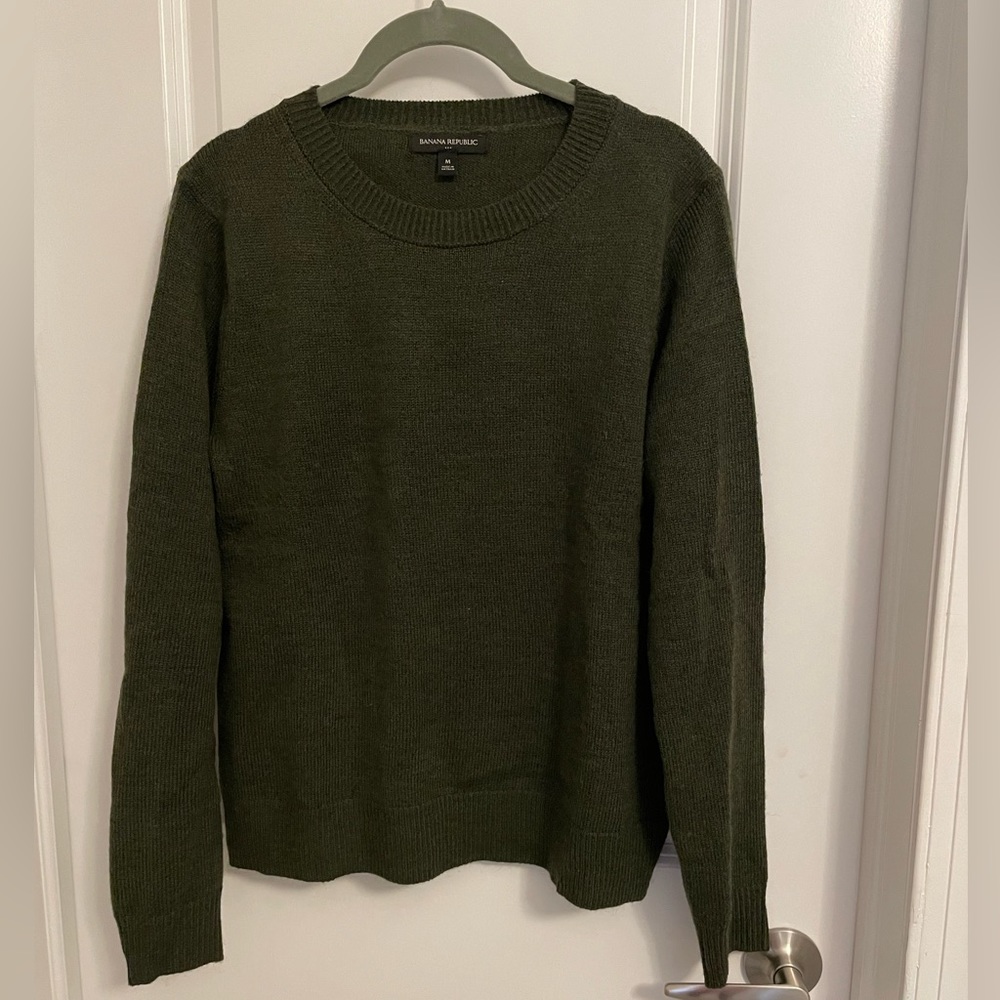 Banana Republic Factory Sweater Dark Green - Size M